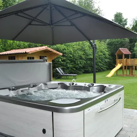 In Durbuy With Garden Holiday home *